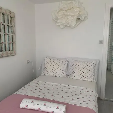 Petite House Starigrad Paklenica