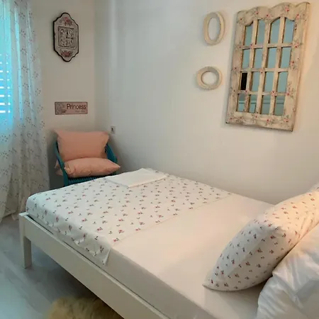 Holiday home Petite House *